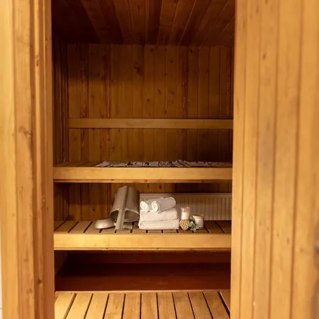 Santa Aurora - Spacious Lapland & Sauna By Book Lapland * ロヴァニエミ