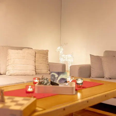 Santa Aurora - Spacious Lapland & Sauna By Book Lapland ヴィラ ロヴァニエミ