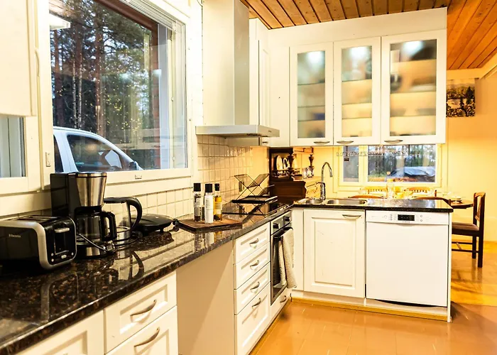 Santa Aurora - Spacious Lapland & Sauna By Book Lapland *